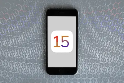 Número 15 na tela de um iPhone