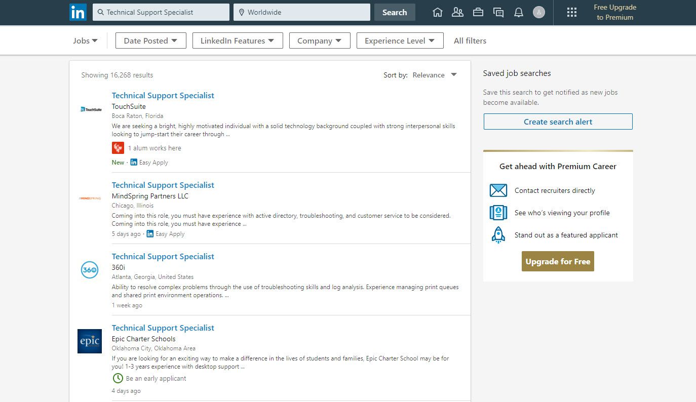 Captura de tela de uma pesquisa de emprego para um especialista de suporte técnico no LinkedIn.