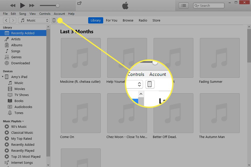 iTunes com o ícone do dispositivo destacado
