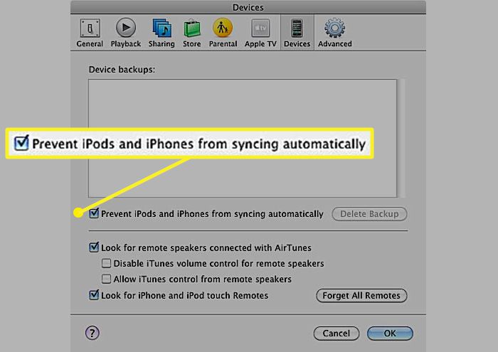 Preferências dos dispositivos iTunes com uma marca de seleção na frente de Impedir que iPods e iPhones sincronizem automaticamente