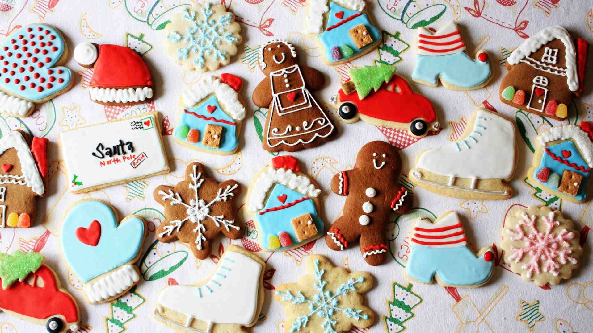 Papel de parede de Natal grátis com biscoitos de Natal decorados