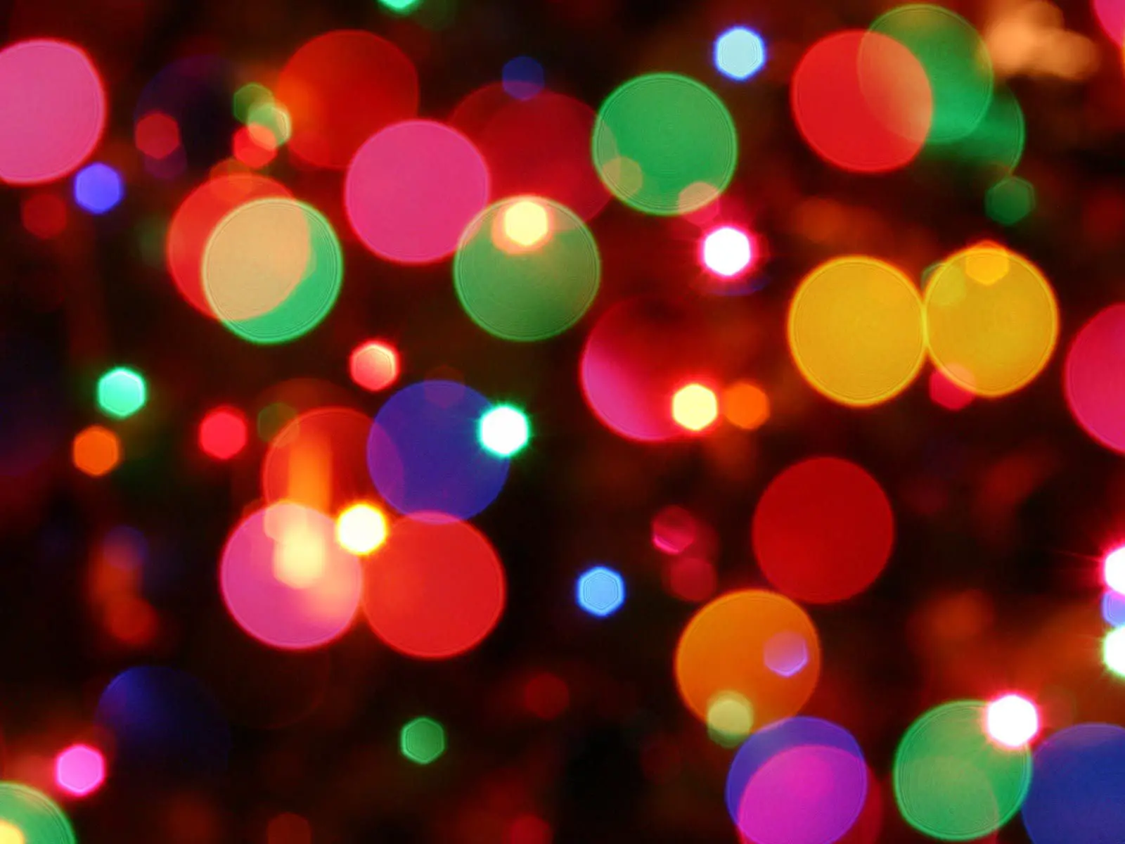 Papel de parede de Natal grátis com luzes de Natal multicoloridas