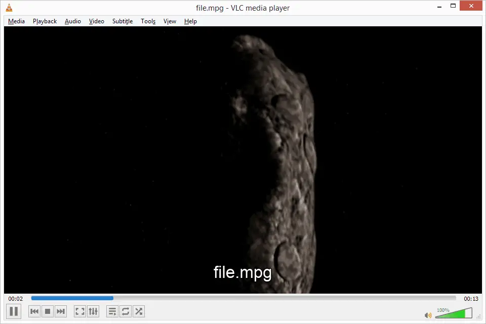 Captura de tela de um arquivo MPG aberto no VLC no Windows 8