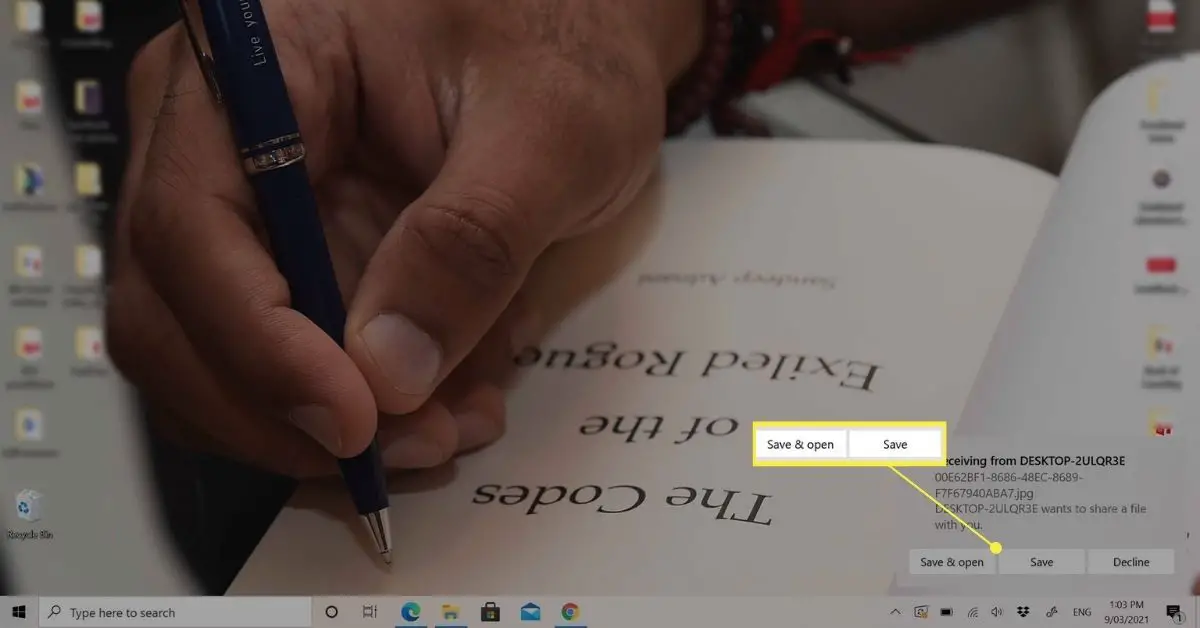 Salvar, abrir e salvar notificação de um Surface Pro.