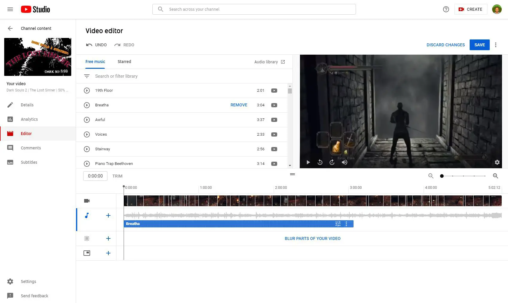 Editor de desktop do YouTube adicionando áudio
