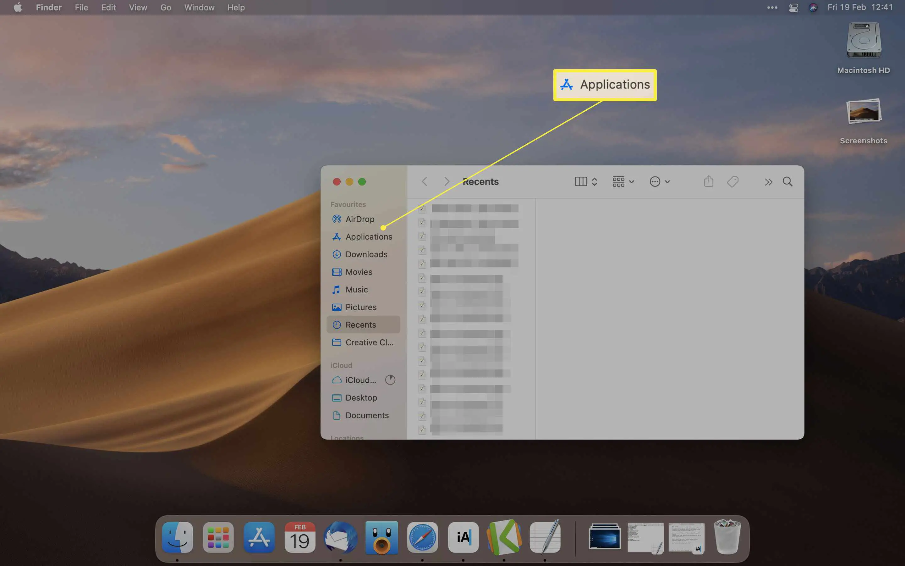 Área de trabalho Mac com a pasta Aplicativos destacada no Finder