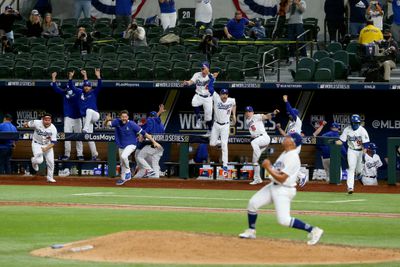 Série Mundial - Tampa Bay Rays v Los Angeles Dodgers - Jogo Seis.