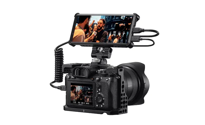 O Xperia PRO streaming de conteúdo de vídeo da câmera ao qual está conectado usando HDMI